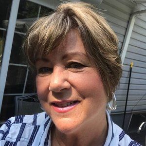 Meet your Posher, Joanne